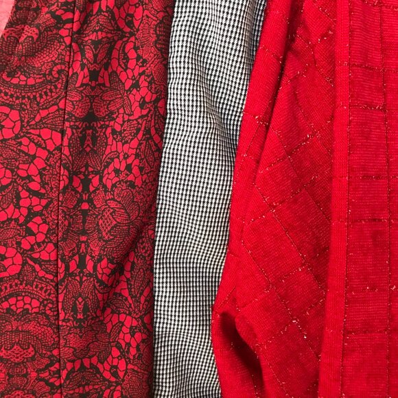 Upcycled Patchwork Pullover Shirt, Size M-L: Mixed Print Spliced Floral Blouse - Picture 12 of 13